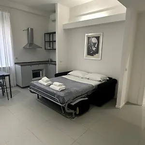 Apartment Art Atelier, Rome